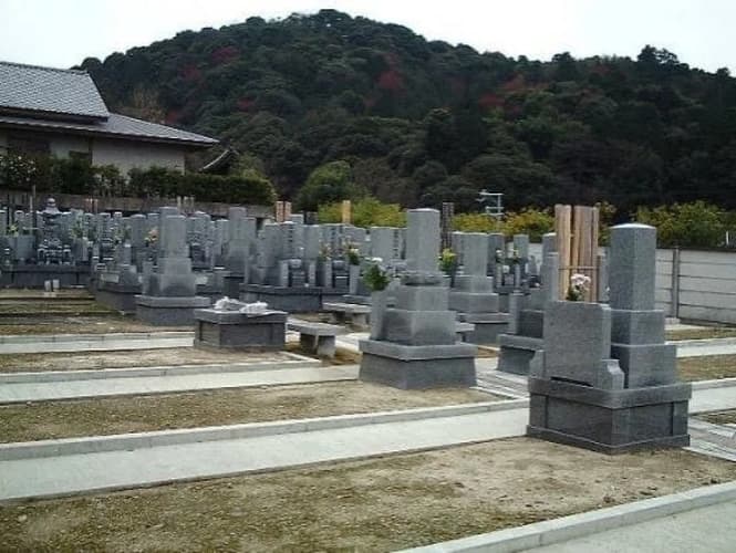 東山五条坂墓苑