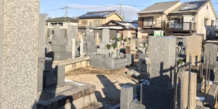 善法墓地