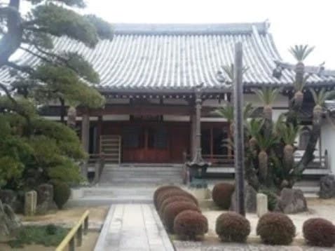 慈眼寺墓地