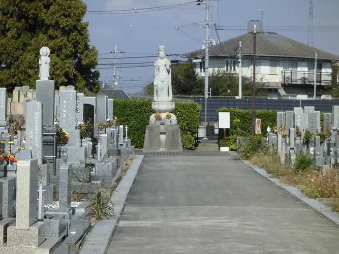 稲美町・奥ノ池墓地