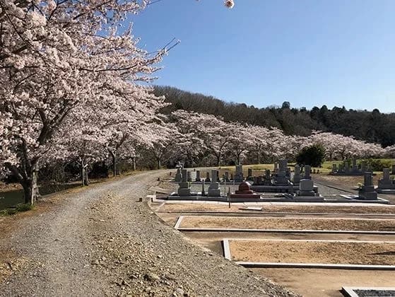 大川瀬霊園