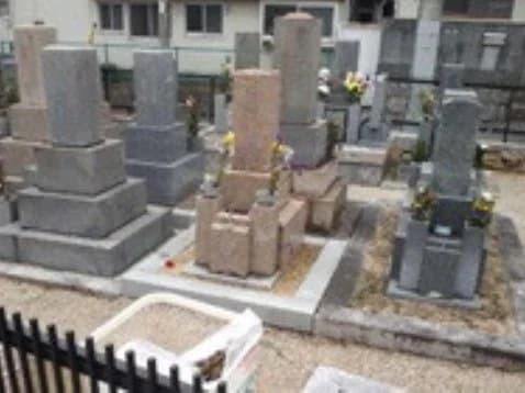 法泉寺春日野墓地