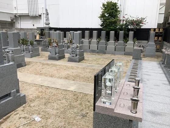 梅松山墓苑クリスタルガーデン