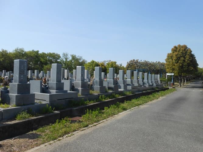 神戸市立 西神墓園