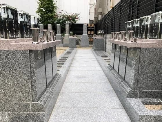 梅松山墓苑
