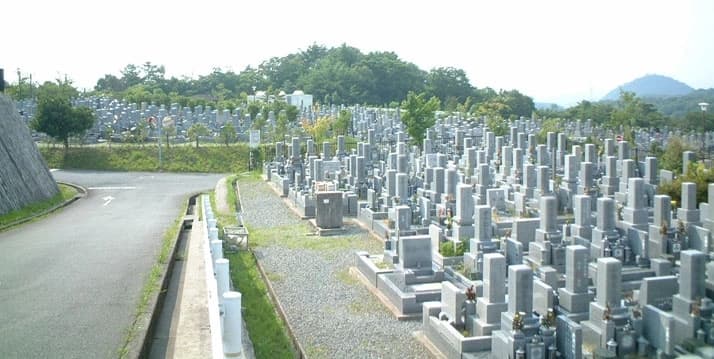 西宮市営 白水峡公園墓地