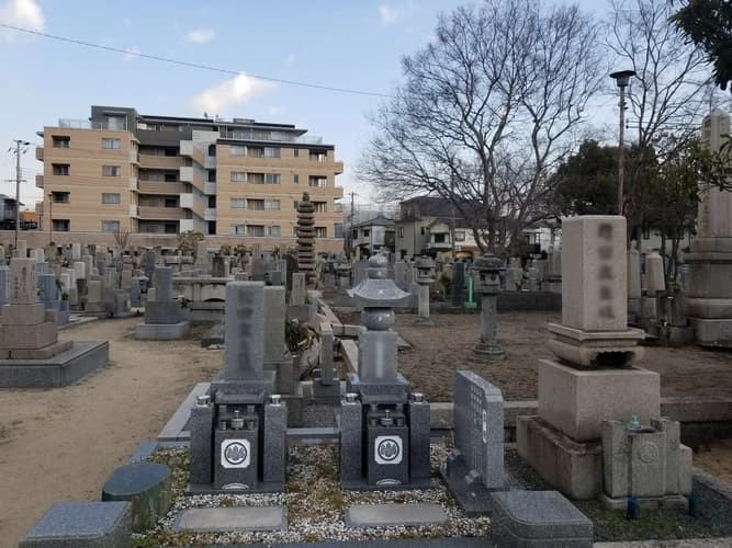 西宮市立 上鳴尾墓地