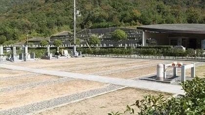 西脇市営 高松霊園