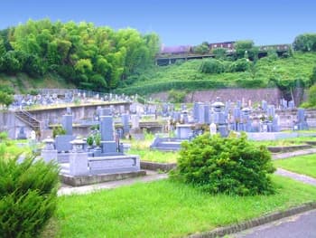 淡路市営 仮屋墓地
