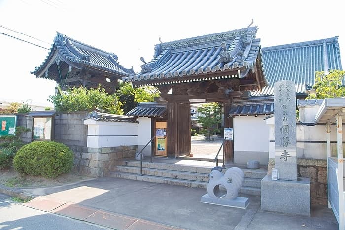 圓勝寺永代供養墓 共命堂