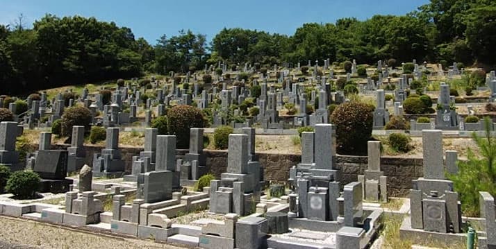 宝塚市営 長尾山霊園