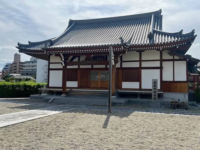 洞泉寺墓地