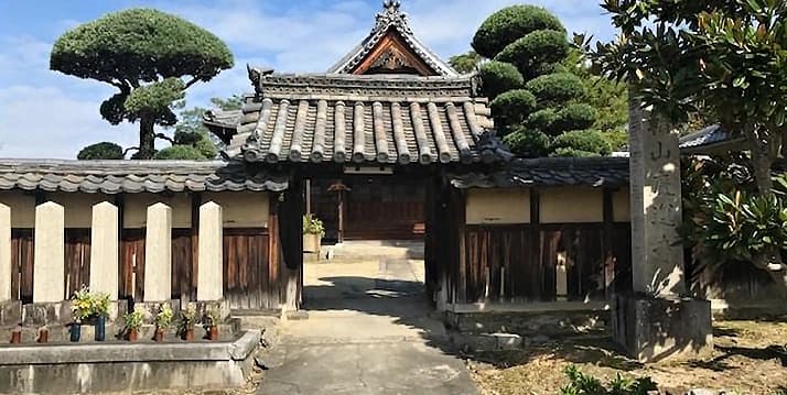 慶運寺境内墓地