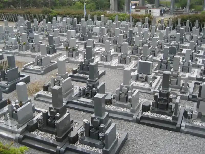 原・東山霊園