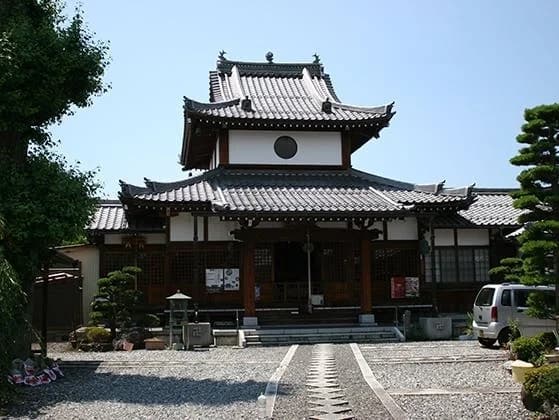済福寺墓所