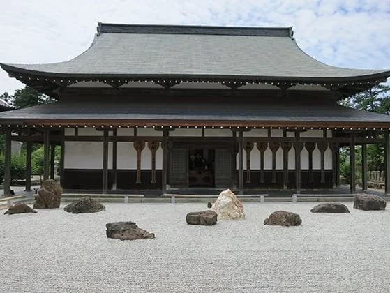天寧寺墓苑