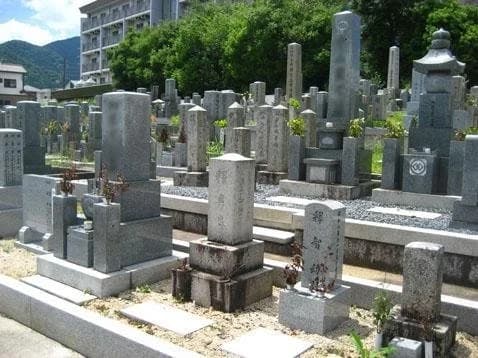 国分墓地
