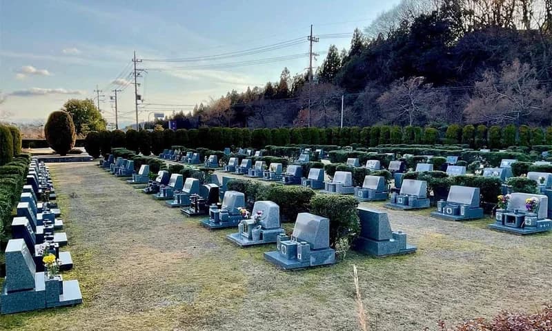 東近江市営 布引山霊苑