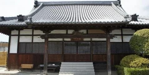 珊瑚寺墓地