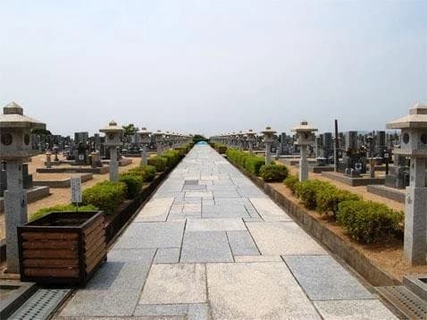 桃山聖地霊園