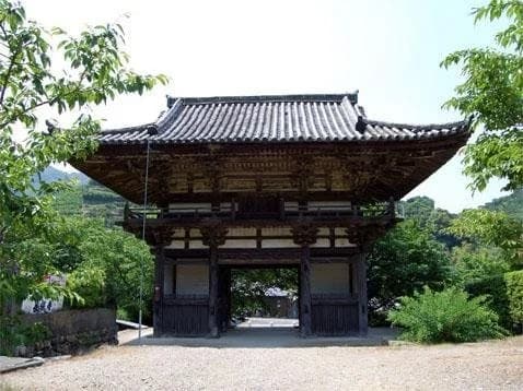 長保寺霊園