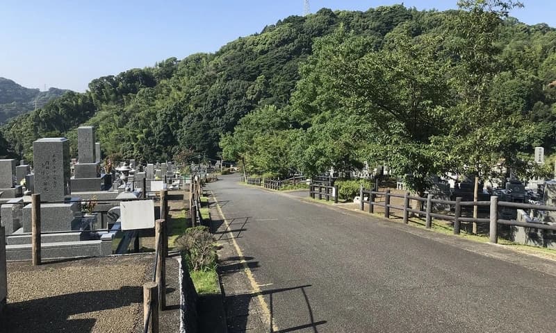 福岡市立 三日月山霊園