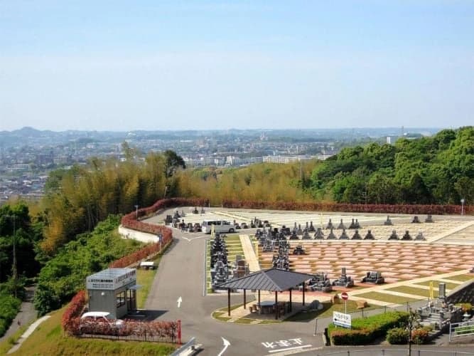 黒崎小嶺霊園 ガーデニング樹木葬