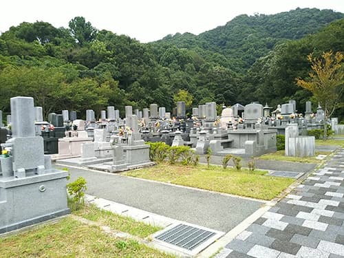 嘉麻市営 山田白馬霊園