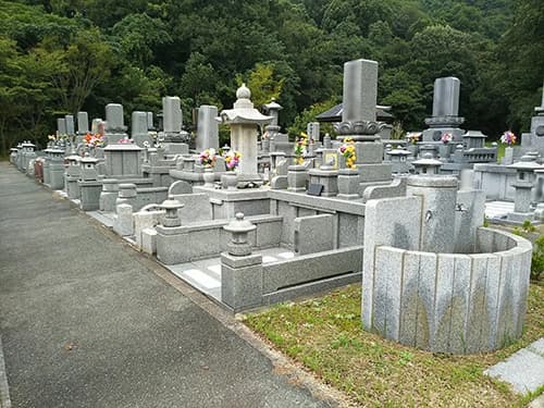嘉麻市営 山田白馬霊園
