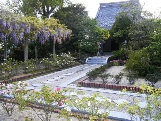 円城寺 桃源の郷墓苑