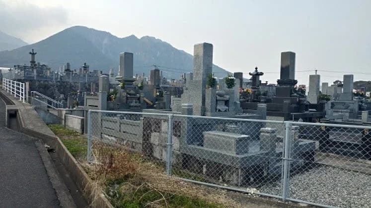 島原市営 寺松山墓地