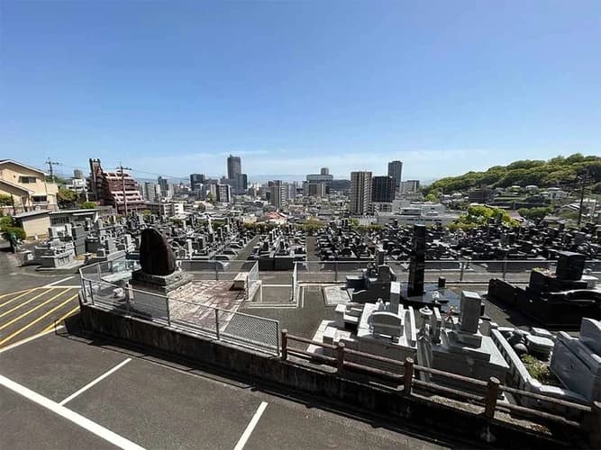 春日霊園花岡山