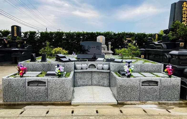 「愛樹木葬」熊本天明蓮水樹木葬