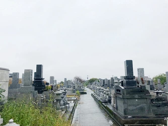 中津市営 古川墓地
