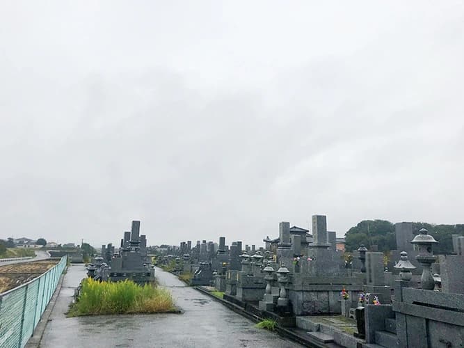 中津市営 古川墓地