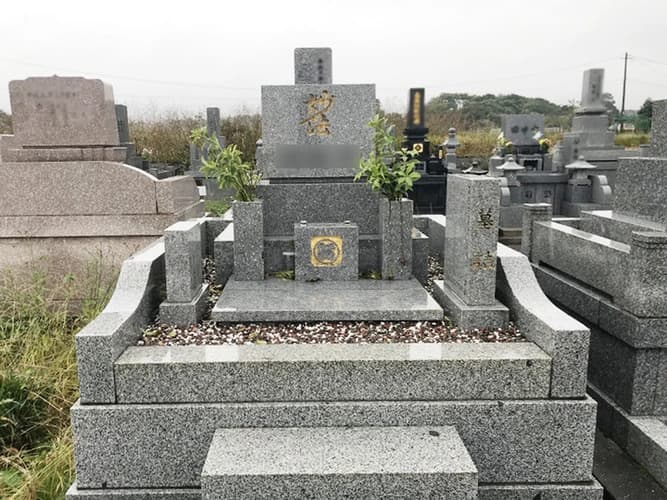 中津市営 古川墓地