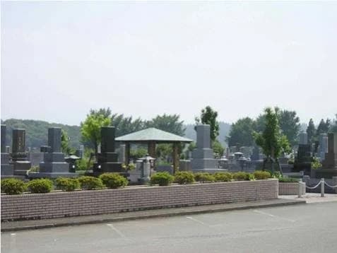 延岡市営 岡富公園墓地