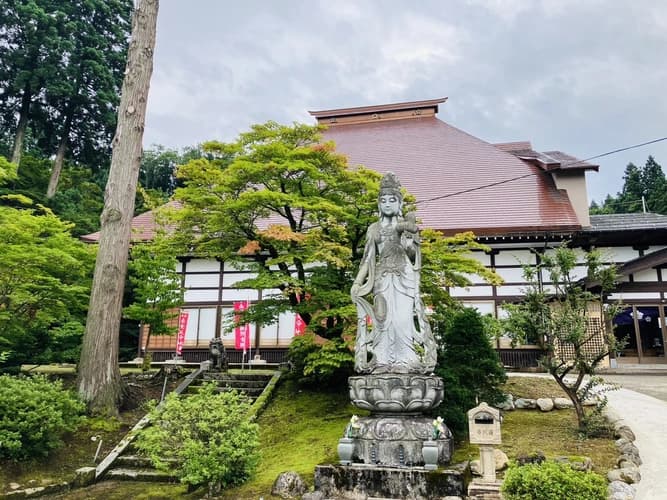 宝興寺 自然葬 ～好きな樹木の下で眠る樹木葬～