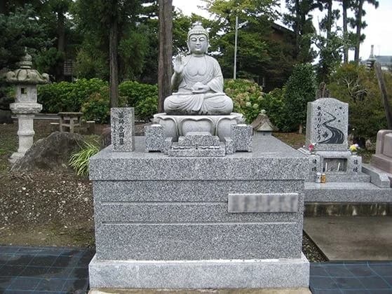 杉之森薬師霊園