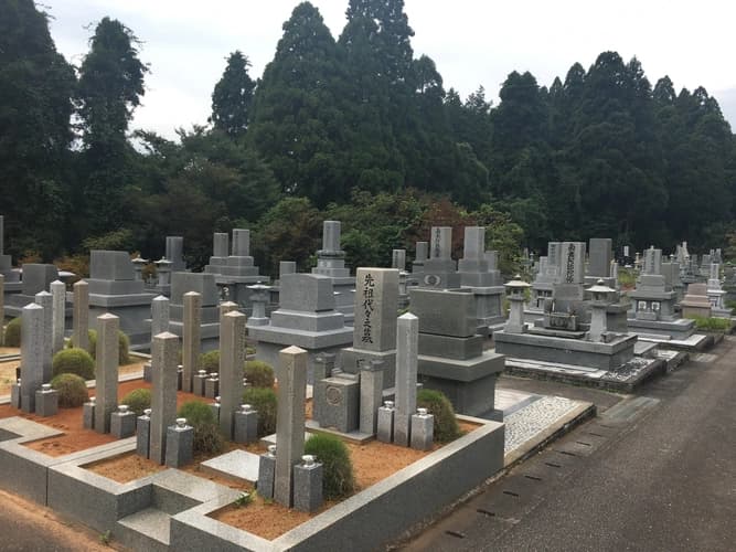 南砺市営 福野墓地