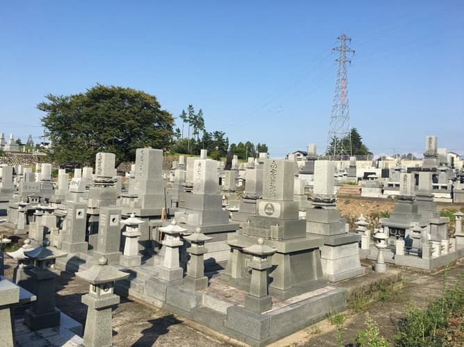 魚津市営 宮津霊園
