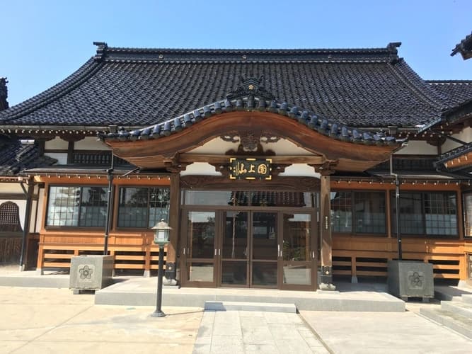本堂