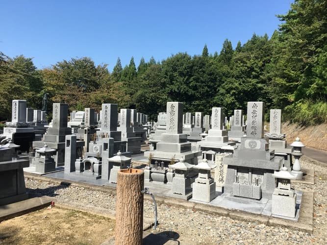 高岡市営 福岡町霊園