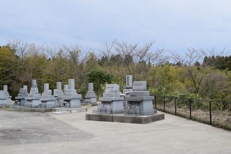 蓮浄寺霊苑