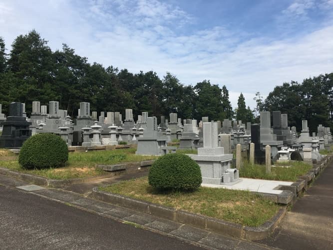 砺波市営 赤坂霊苑