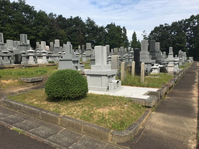 砺波市営 赤坂霊苑