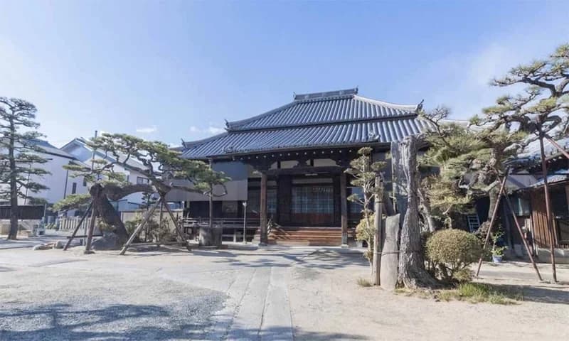 偲墓 本覚寺