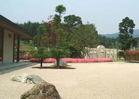 青山メモリアルパーク