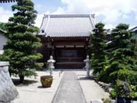 法流寺墓園