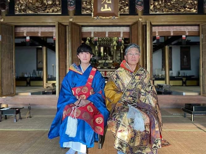 さばえ明厳寺 里山型樹木葬 木漏れ日